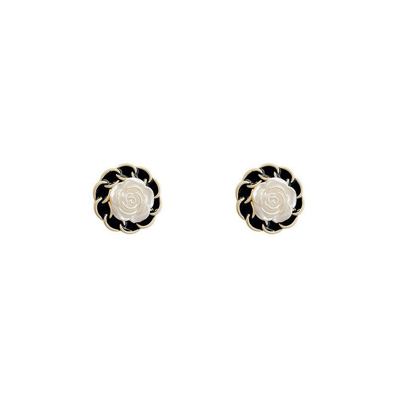 Wholesale 925 silver needle pearl vintage earrings